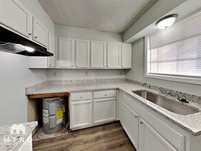 4100 Navaho Ave, Unit 20-5 in Memphis, TN - Building Photo - Building Photo