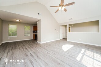 2409 Rambling Way in Lithonia, GA - Building Photo - Building Photo