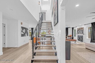 17 Woods End Rd in Colts Neck, NJ - Building Photo - Building Photo