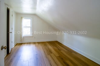 919 Wright St in Oshkosh, WI - Building Photo - Building Photo
