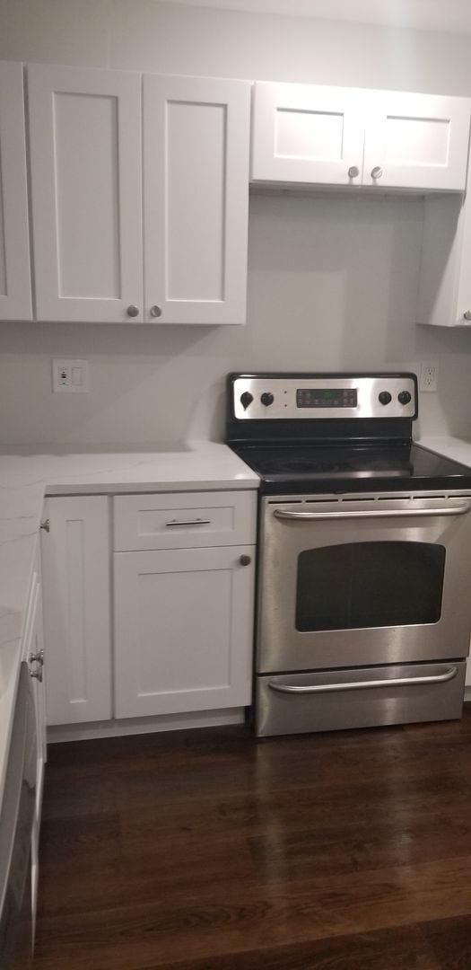 15524 Crystal Lake Dr in North Fort Myers, FL - Building Photo - Building Photo