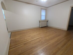 328 W St Charles Rd in Lombard, IL - Building Photo - Building Photo