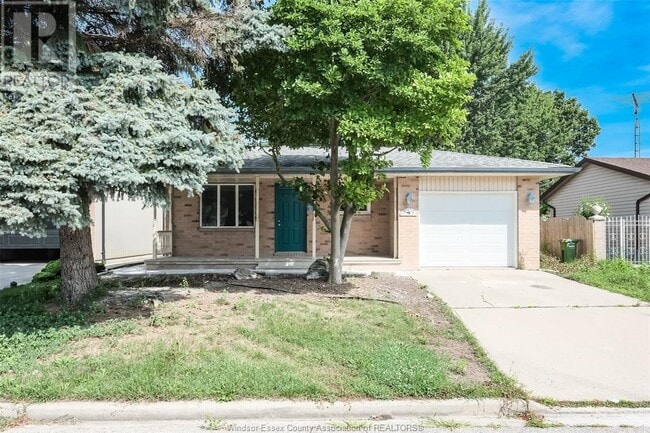 property at 3309 Aurora Dr