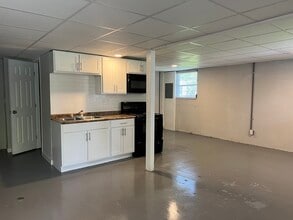 3034 W 18th St in Jacksonville, FL - Building Photo - Building Photo