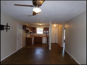 49 Oak Forest Pl in Maumelle, AR - Building Photo - Building Photo