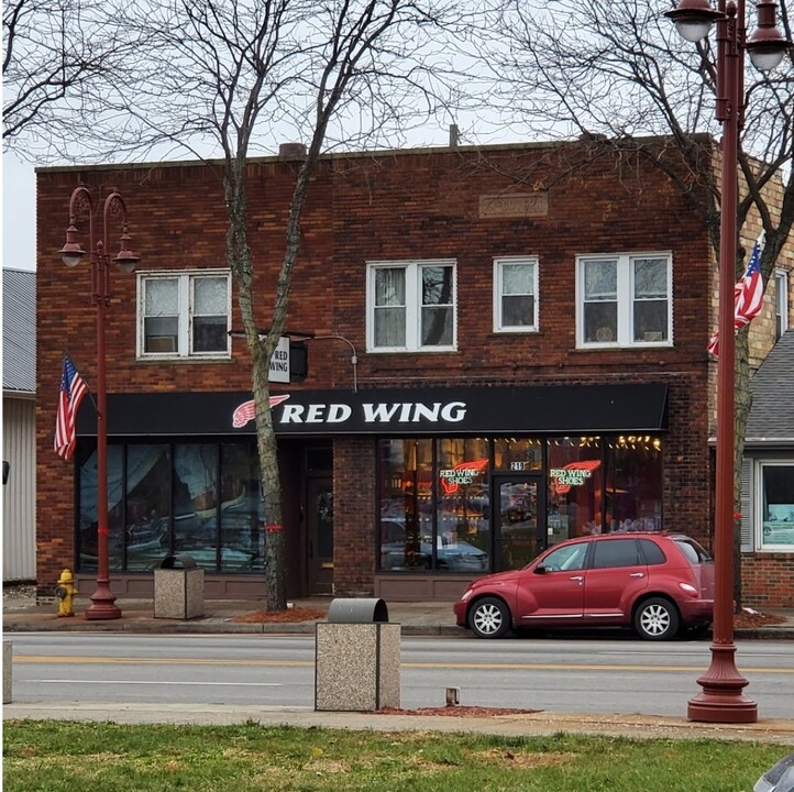 213 Conant St, Unit U-2 in Maumee, OH - Foto de edificio