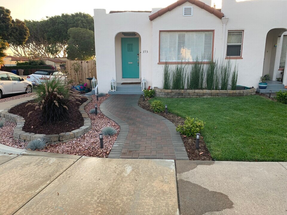 393 Coronado St in Ventura, CA - Building Photo