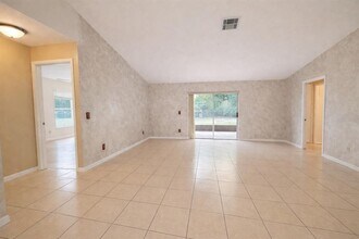 1108 Dartford Dr in Kissimmee, FL - Building Photo - Building Photo