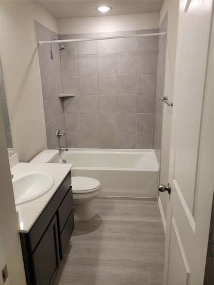 property at 2909 Bluets Dr