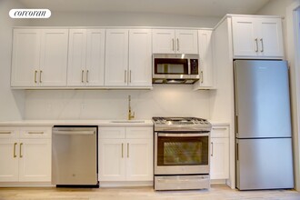 206 W 96th St in New York, NY - Building Photo - Building Photo
