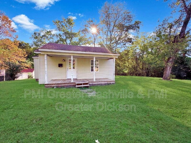7959 Maple St in Lyles, TN - Building Photo - Building Photo