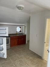 404 W Clinton St, Unit 4 in Elmira, NY - Building Photo - Building Photo