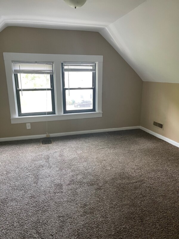 225 Emming St in Cincinnati, OH - Building Photo - Building Photo