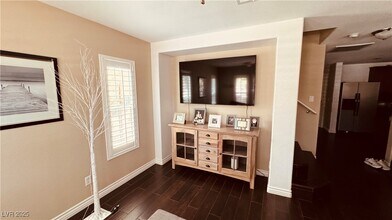 2103 Via Firenze in Henderson, NV - Building Photo - Building Photo