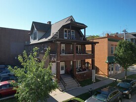 449 W Main St, Unit #3 in Madison, WI - Building Photo