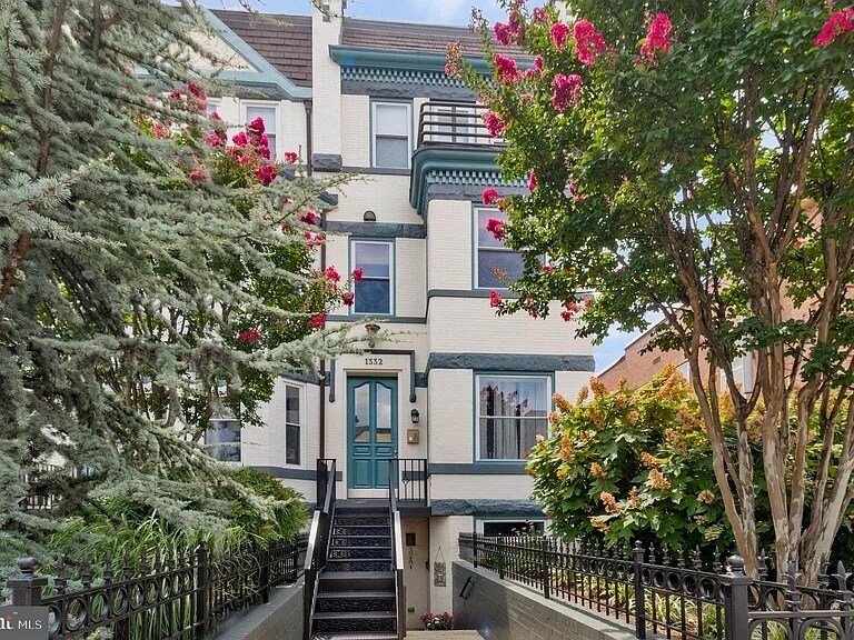 1332 Park Rd NW, Unit A in Washington, DC - Building Photo