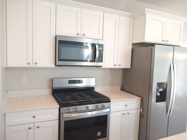 16062 S Bodmin Way in Bluffdale, UT - Building Photo - Building Photo