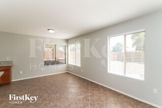 9351 W Palmer Dr in Peoria, AZ - Foto de edificio - Building Photo