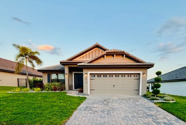 property at 4814 Smt Vw Wy