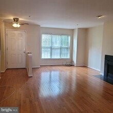 9821 Bon Haven Ln in Owings Mills, MD - Building Photo - Building Photo