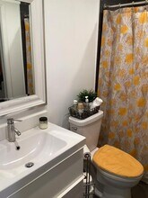 8329 NW 37th Pl in Sunrise, FL - Building Photo - Building Photo