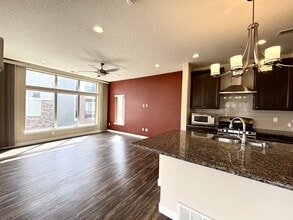 65 N Rio Grand Ave in Farmington, UT - Building Photo - Building Photo