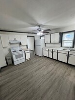 111 N Polk St in Merrill, WI - Building Photo