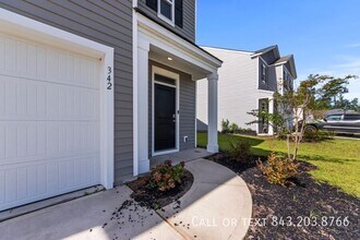 342 Feldspar Ln in Ladson, SC - Building Photo - Building Photo
