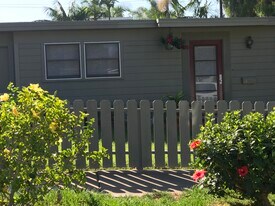 723 Arenas St in La Jolla, CA - Building Photo