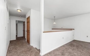 621 Twin Valley Dr in Lebanon, MO - Building Photo - Building Photo