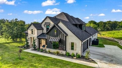 141 Lakeside Dr in Lipan, TX - Building Photo - Building Photo