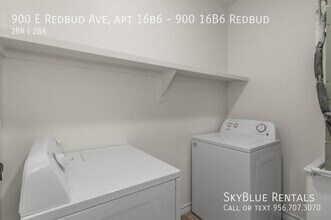 900 E Redbud Ave in McAllen, TX - Building Photo - Building Photo