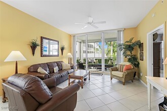 460 Launch Cir in Naples, FL - Building Photo - Building Photo