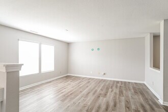 13921 Lawrence Farm Ln in Charlotte, NC - Building Photo - Building Photo