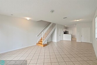 3765 San Simeon Cir in Weston, FL - Building Photo - Building Photo