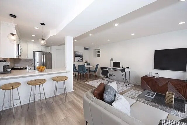 1241 N Bosworth Ave in Chicago, IL - Building Photo - Building Photo