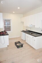 391 Harvard St in Brookline, MA - Building Photo - Building Photo