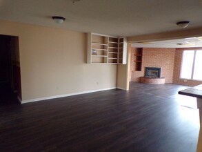 128 E Yucca Ave in Clovis, NM - Building Photo - Building Photo
