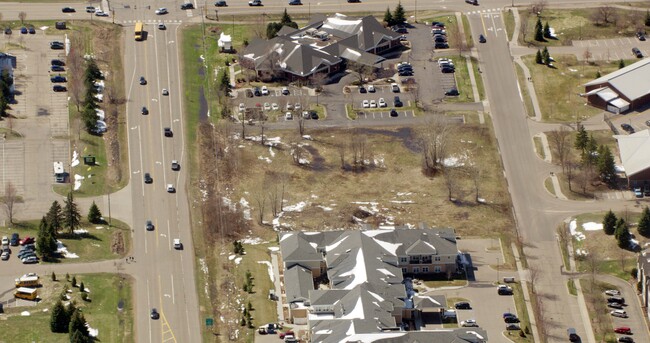 Orono Apartments