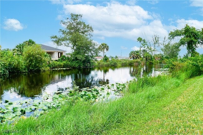 3714 NE 17th Ave in Cape Coral, FL - Building Photo - Building Photo