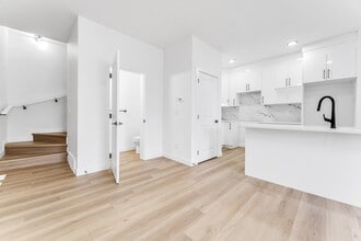 10631-148 148 St NW in Edmonton, AB - Building Photo - Building Photo