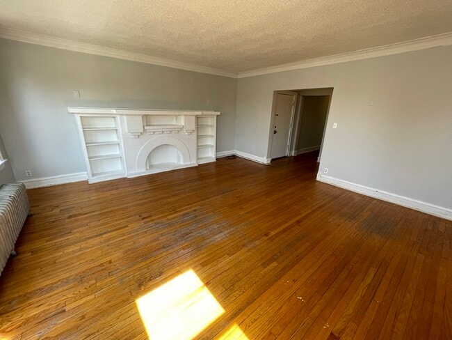 7931 S Manistee Ave in Chicago, IL - Building Photo - Building Photo