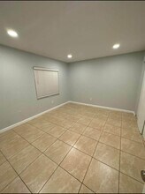 2881 NW 196th Ter in Miami Gardens, FL - Building Photo - Building Photo
