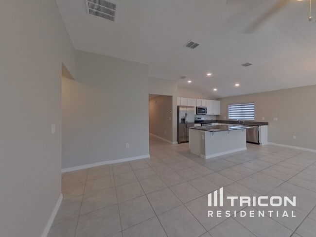 3268 Eagle Hammock Cir in Kissimmee, FL - Building Photo - Building Photo