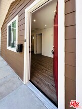 332 W California Ave in Glendale, CA - Building Photo - Building Photo