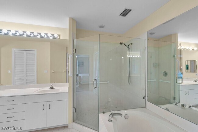 8251 Grand Palm Dr in Ft. Myers, FL - Building Photo - Building Photo
