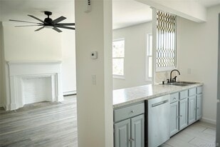 95 Liberty St, Unit 2 in Newburgh, NY - Building Photo