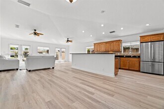 947 Nautilus Is in Dania Beach, FL - Building Photo - Building Photo