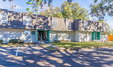 San Remo in Jacksonville, FL - Foto de edificio - Building Photo