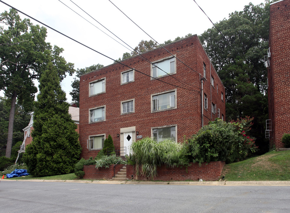 8805 Plymouth St in Silver Spring, MD - Building Photo